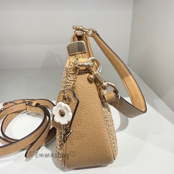 NWT COACH Teri Shoulder Bag With Charm CEC43 straw/Im/Toast - Picture 3 of 7